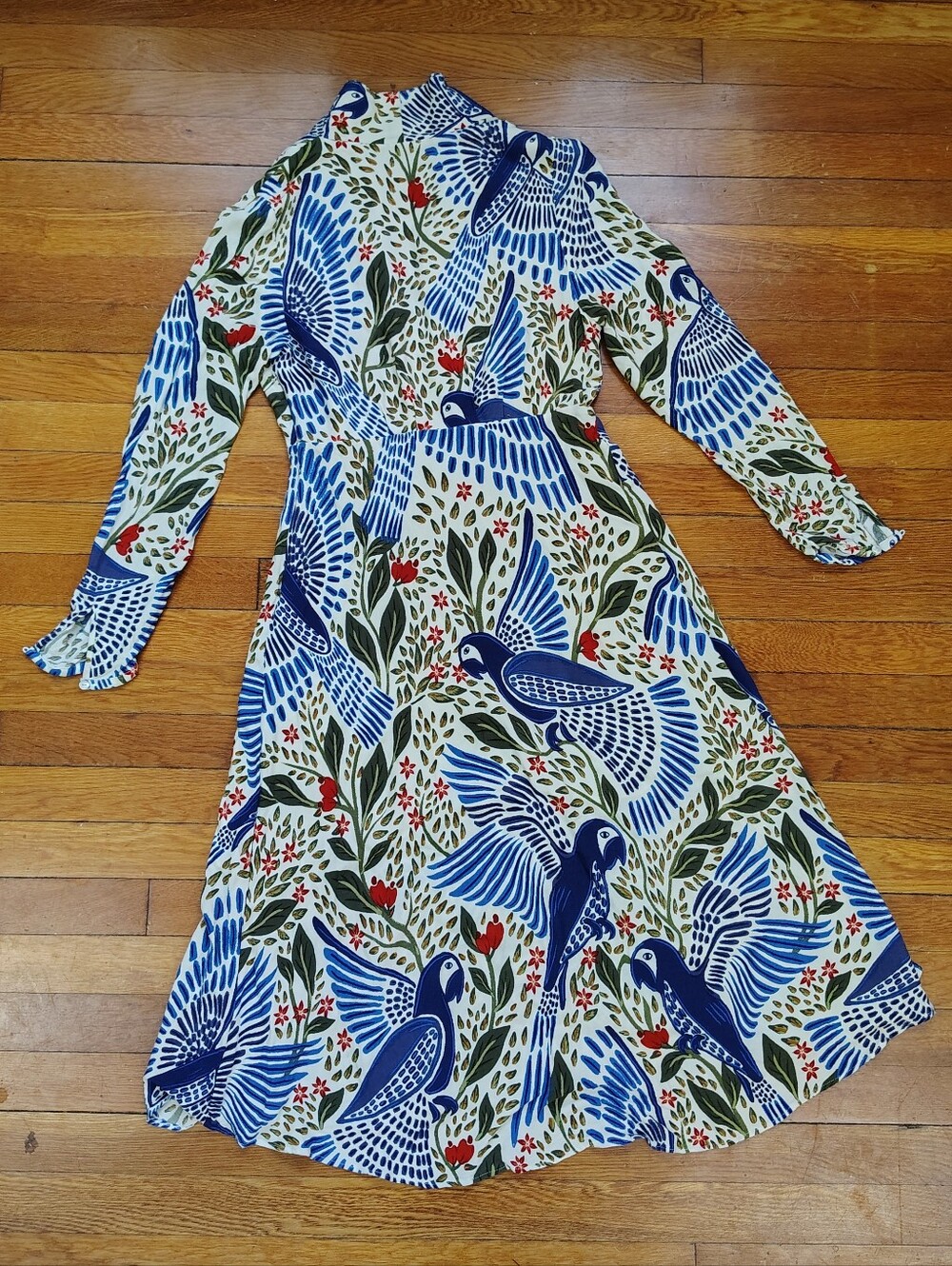 FARM RIO Macaw Midi Dress Sz Medium Resort Vacation Colorful Blue Bird Print - Picture 4 of 13